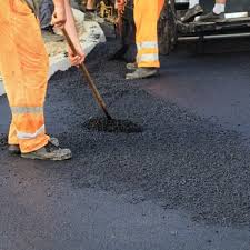 Why Choose Us For All Your Driveway Paving Needs in Gillespie, IL?